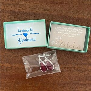 Yinahawaii Handmade Silver and Red Earrings